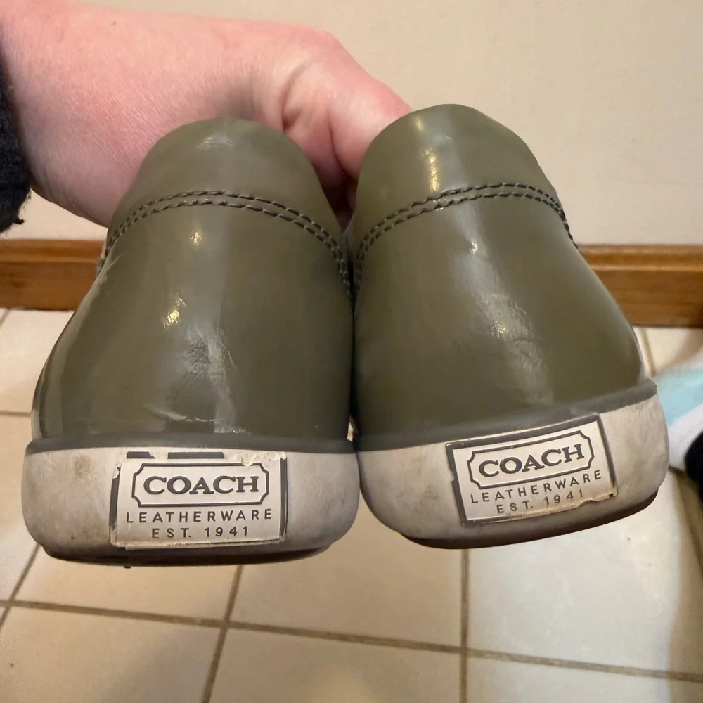 Coach | Olive Green and White Barrett Sneakers size 9.5